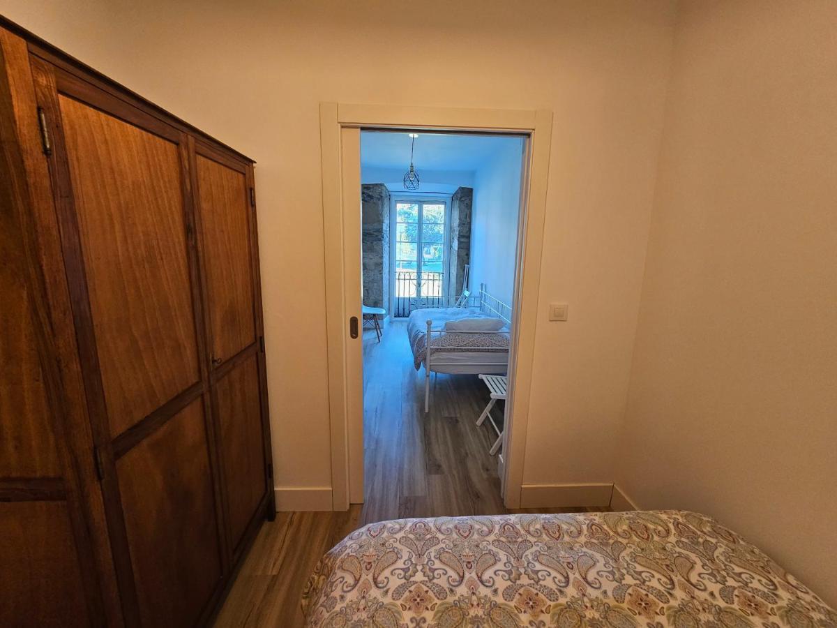Apartamentos En El Centro - Plaza De Amboage - Wifi Ferrol Zewnętrze zdjęcie