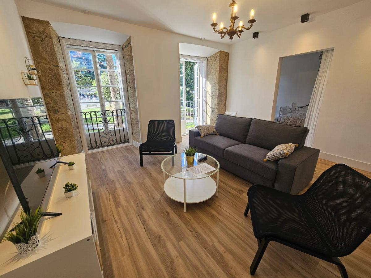 Apartamentos En El Centro - Plaza De Amboage - Wifi Ferrol Zewnętrze zdjęcie
