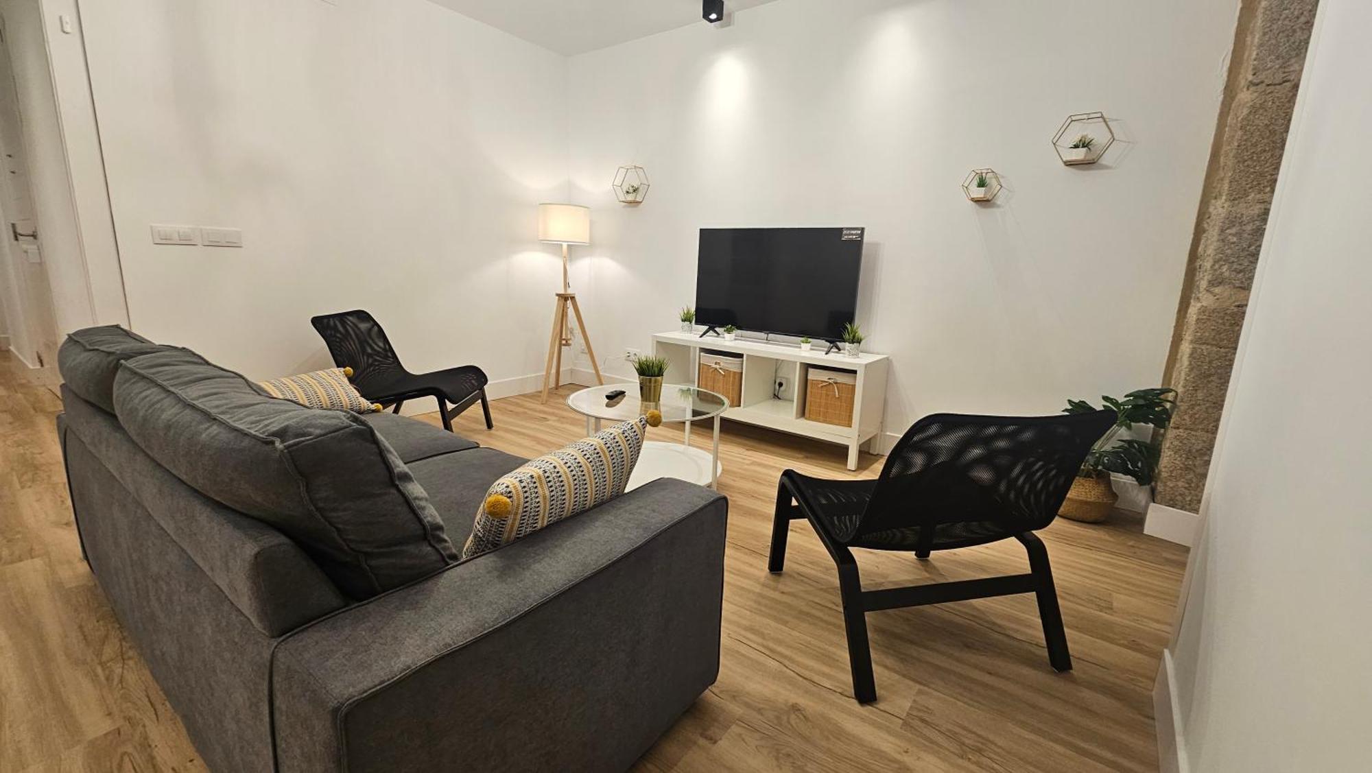 Apartamentos En El Centro - Plaza De Amboage - Wifi Ferrol Zewnętrze zdjęcie