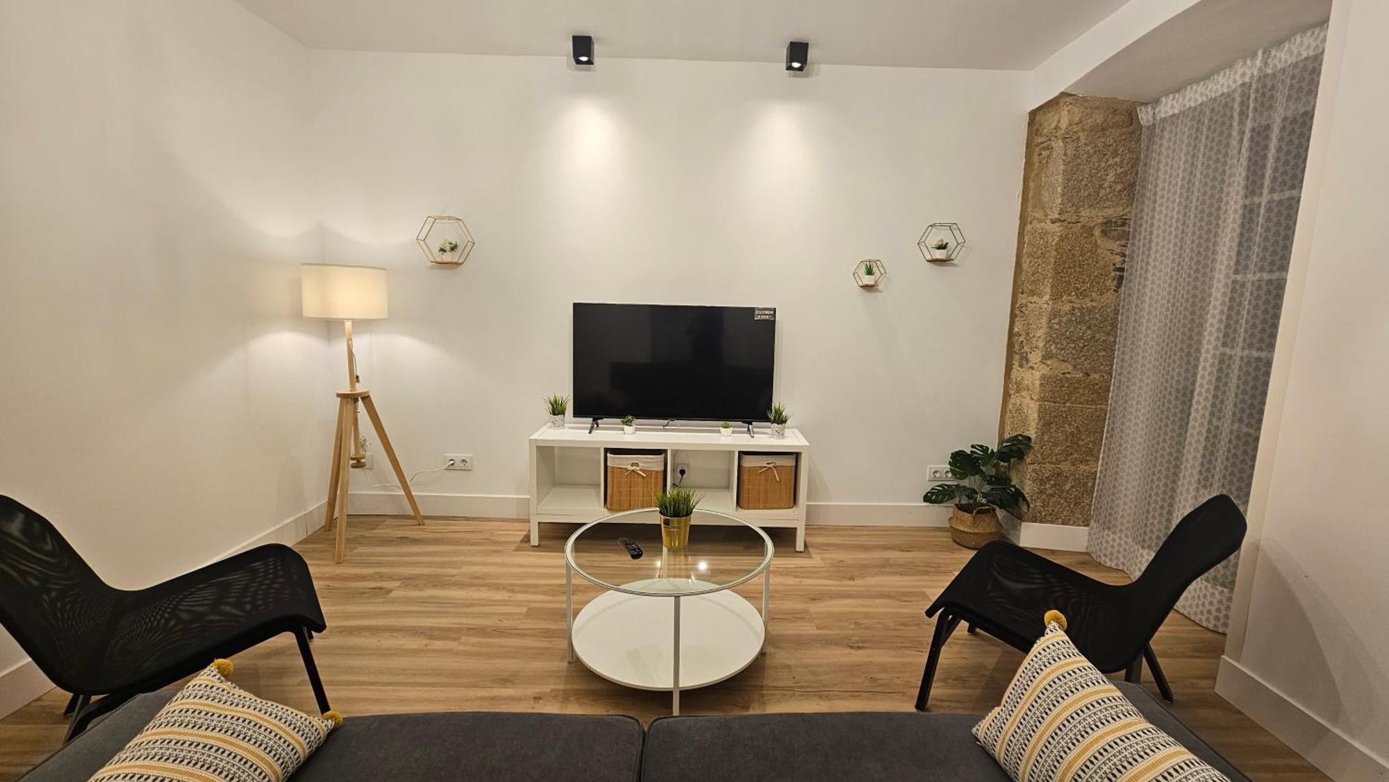 Apartamentos En El Centro - Plaza De Amboage - Wifi Ferrol Zewnętrze zdjęcie