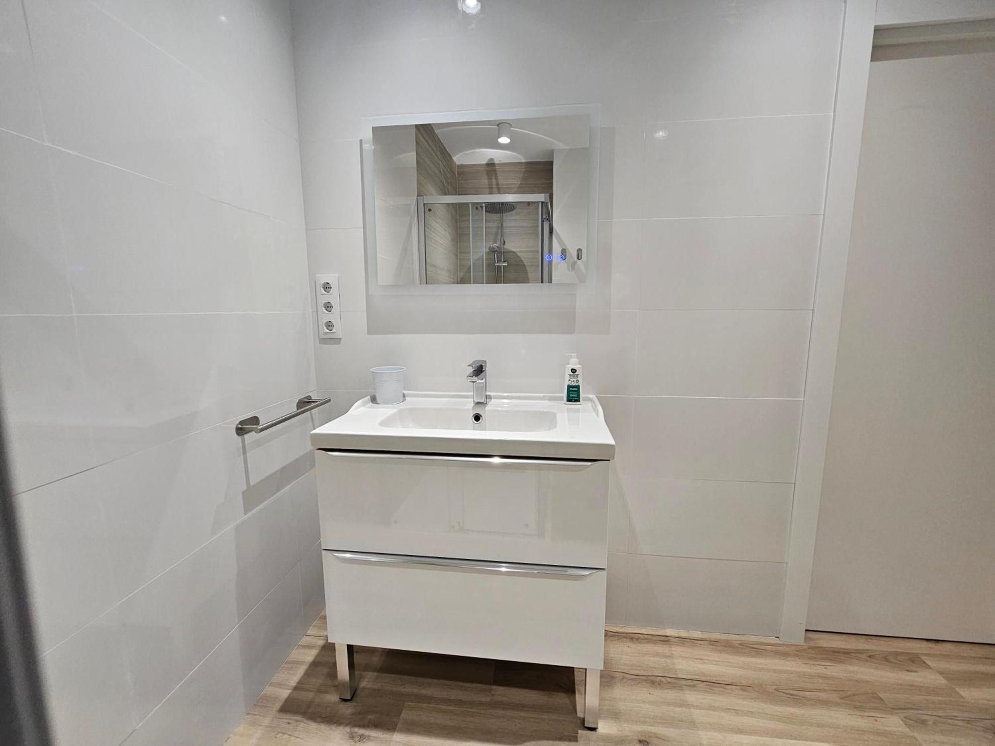 Apartamentos En El Centro - Plaza De Amboage - Wifi Ferrol Zewnętrze zdjęcie
