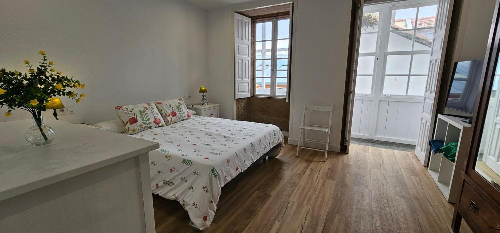 Apartamentos En El Centro - Plaza De Amboage - Wifi Ferrol Zewnętrze zdjęcie