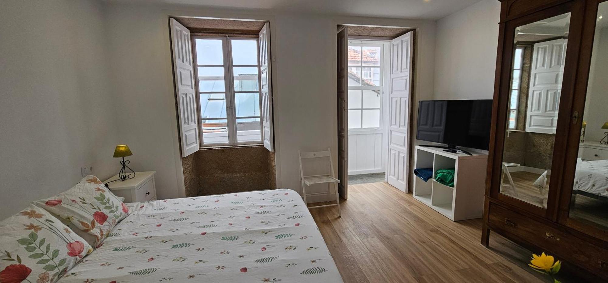 Apartamentos En El Centro - Plaza De Amboage - Wifi Ferrol Zewnętrze zdjęcie