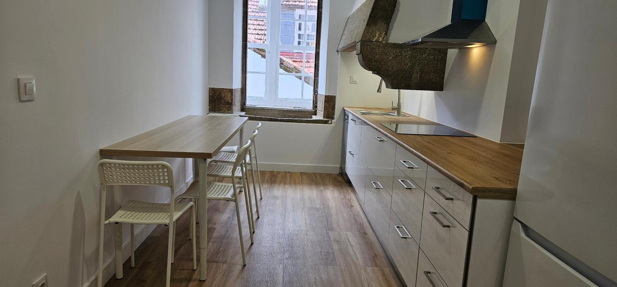 Apartamentos En El Centro - Plaza De Amboage - Wifi Ferrol Zewnętrze zdjęcie