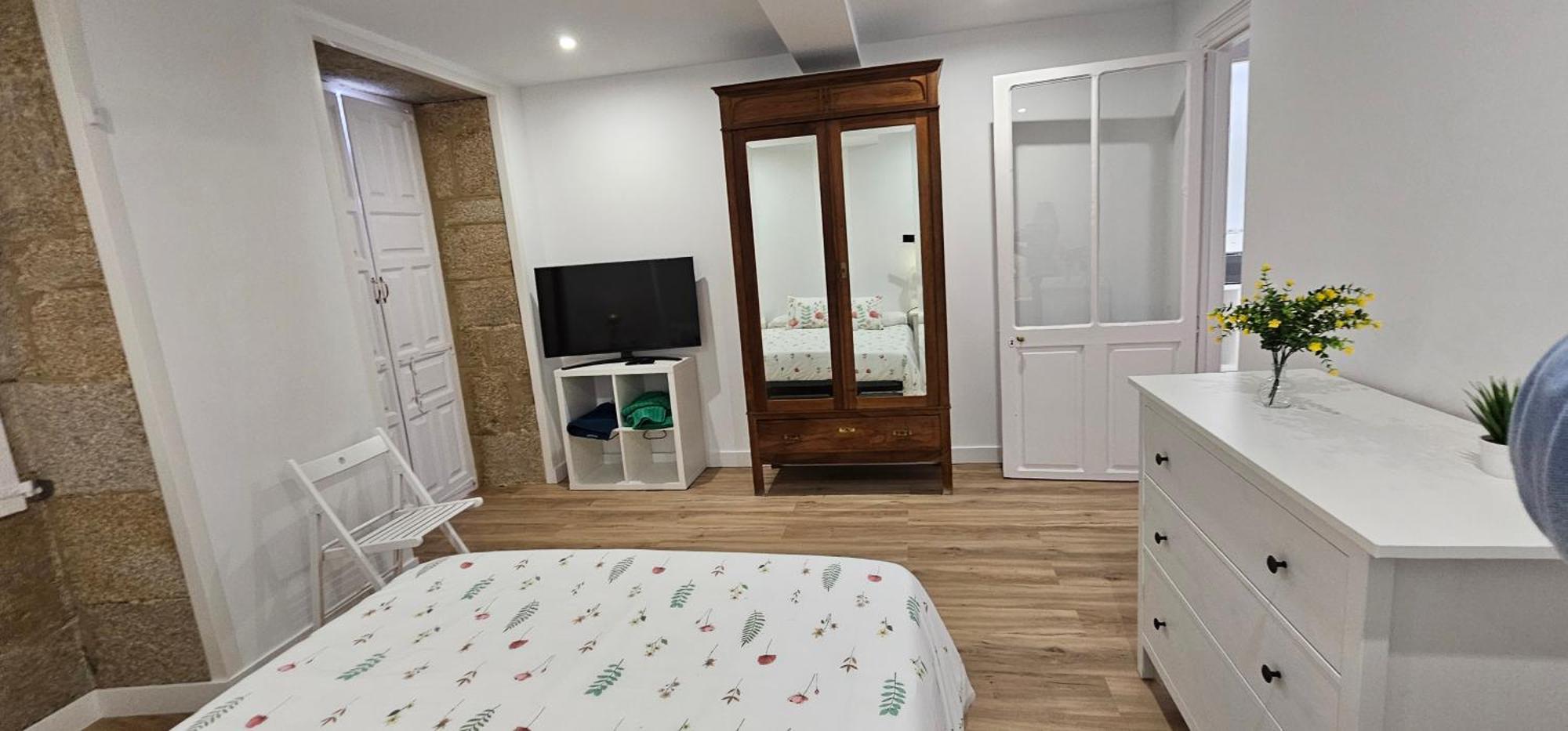 Apartamentos En El Centro - Plaza De Amboage - Wifi Ferrol Zewnętrze zdjęcie