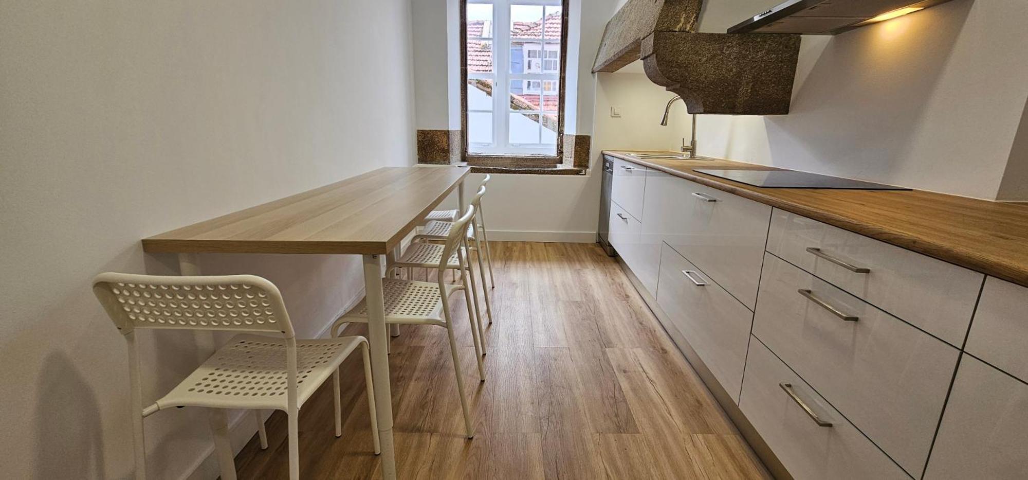 Apartamentos En El Centro - Plaza De Amboage - Wifi Ferrol Zewnętrze zdjęcie