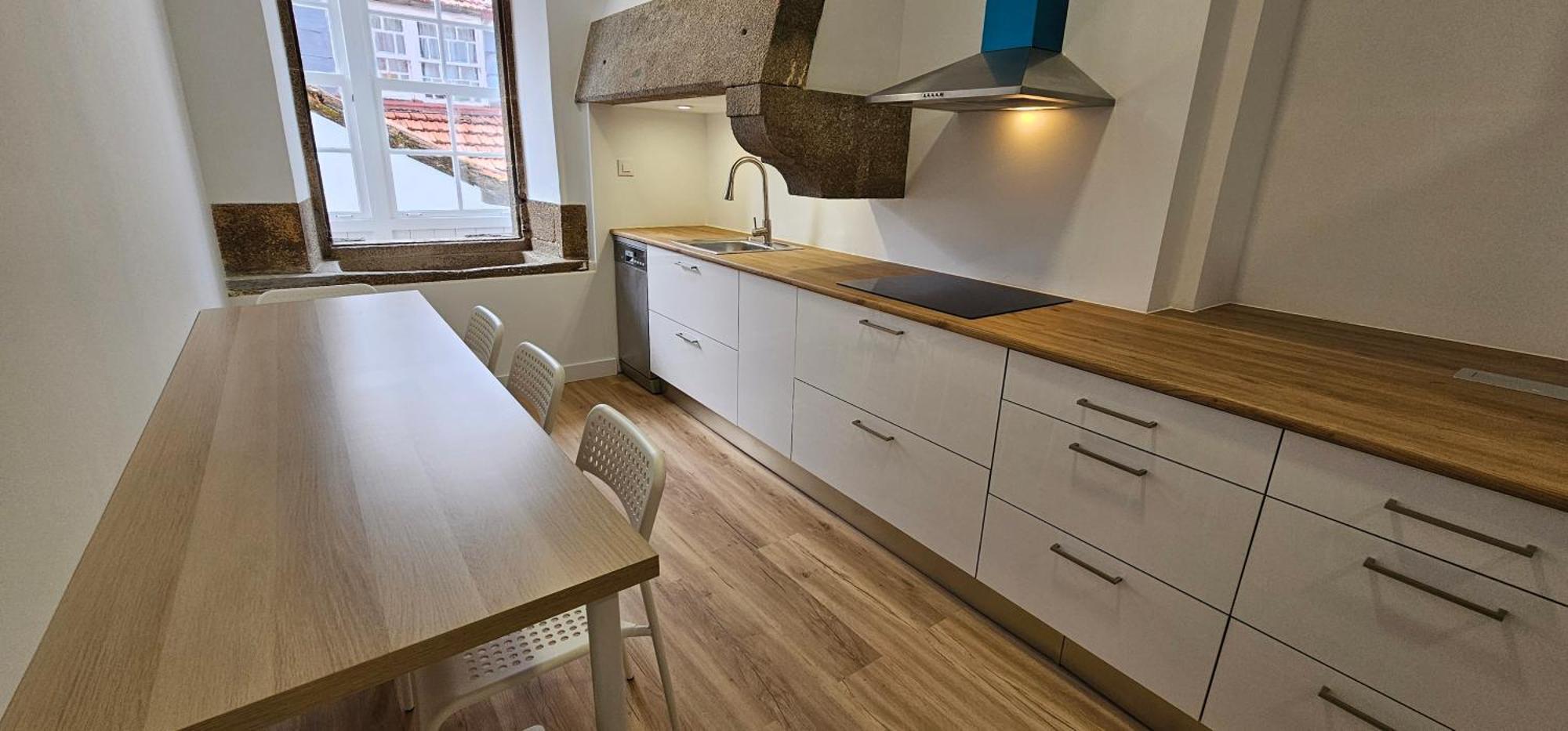 Apartamentos En El Centro - Plaza De Amboage - Wifi Ferrol Zewnętrze zdjęcie