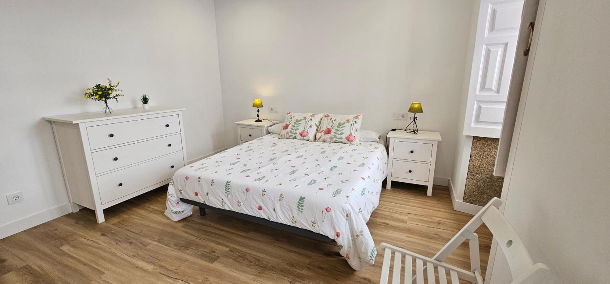 Apartamentos En El Centro - Plaza De Amboage - Wifi Ferrol Zewnętrze zdjęcie